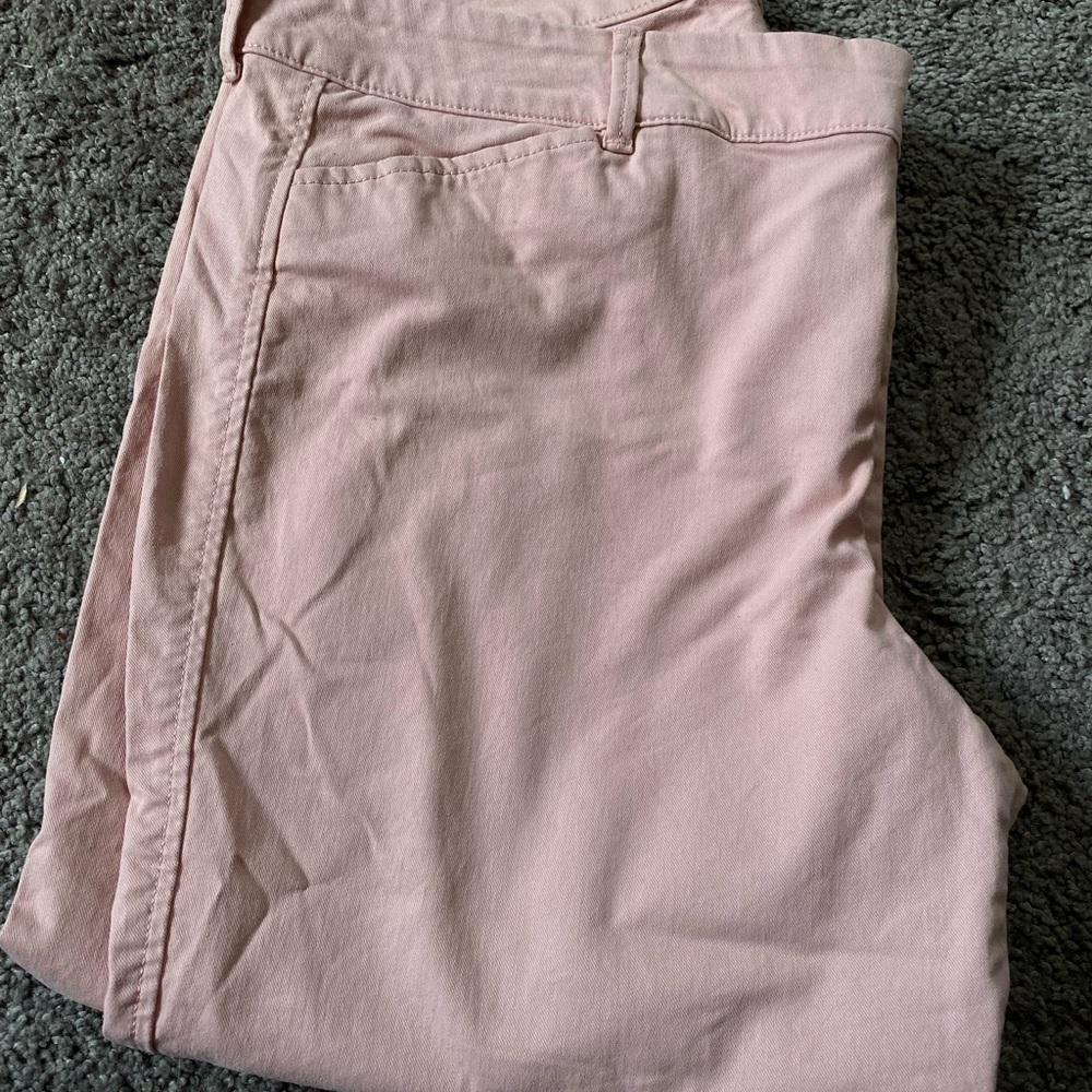 Old Navy Pixie Cut cropped Jeans